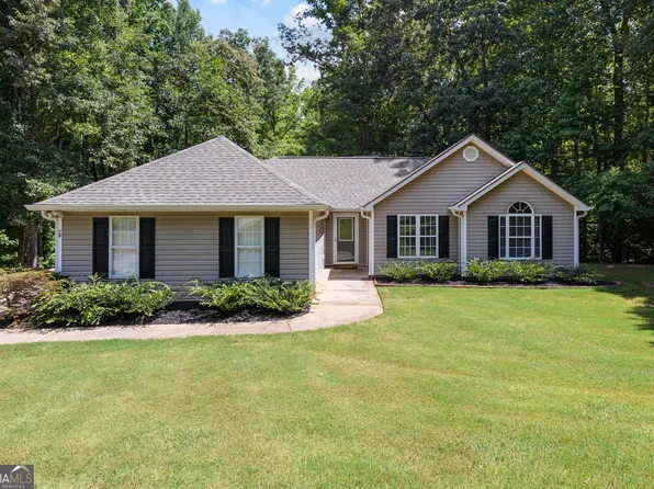 15 Paces Landing Pl, Newnan, GA 30263