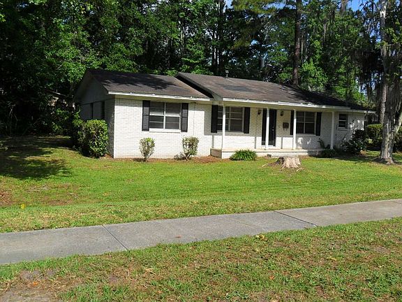 4th image of 1164 SW McFarlane Ave