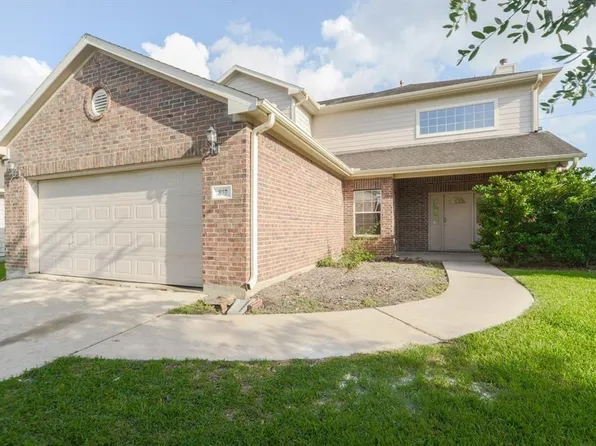 807 Victoria Lakes Dr, Katy, TX 77493