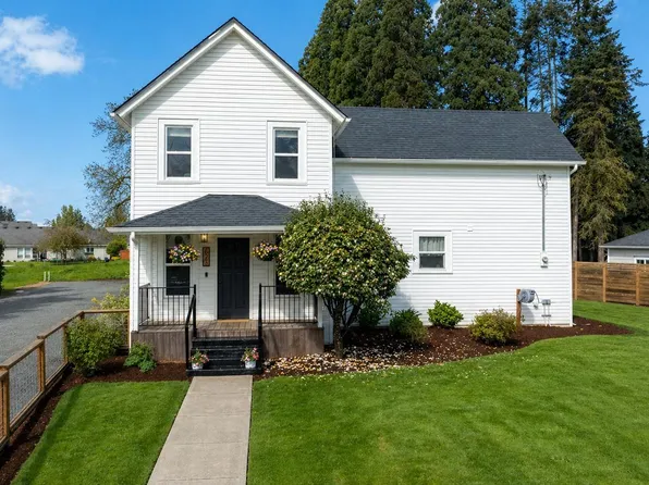 625 S Main St, Mount Angel, OR 97362