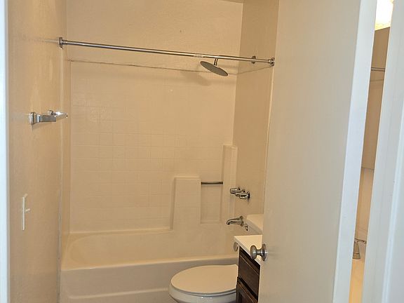 5th image of 8738 E Avenue U #B