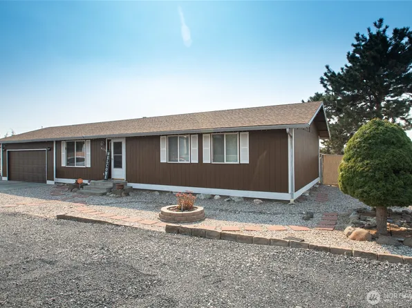 8135 NE Harrington Lane, Moses Lake, WA 98837