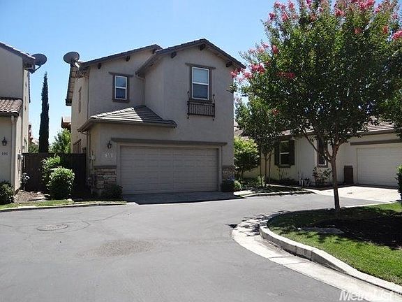 3rd image of 201 Natalino Cir