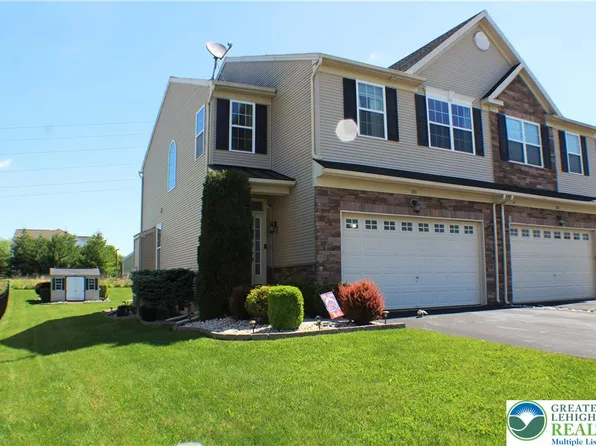 111 Gray Dr, Northampton, PA 18067