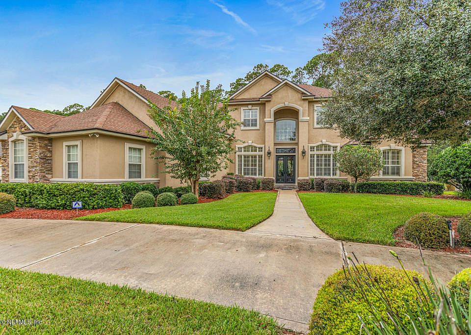 1st image of 413 Summerset Dr
