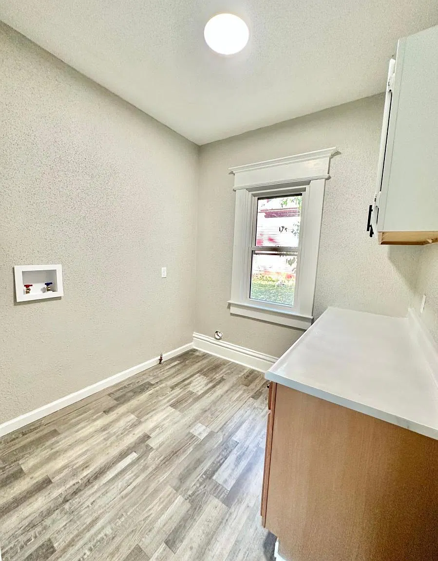 3 bed, 1493 sqft, $1,799 — Photo 3
