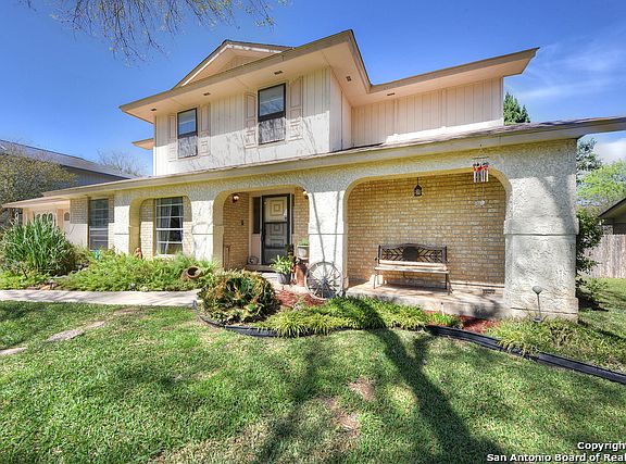 2nd image of 8315 Delphian Dr