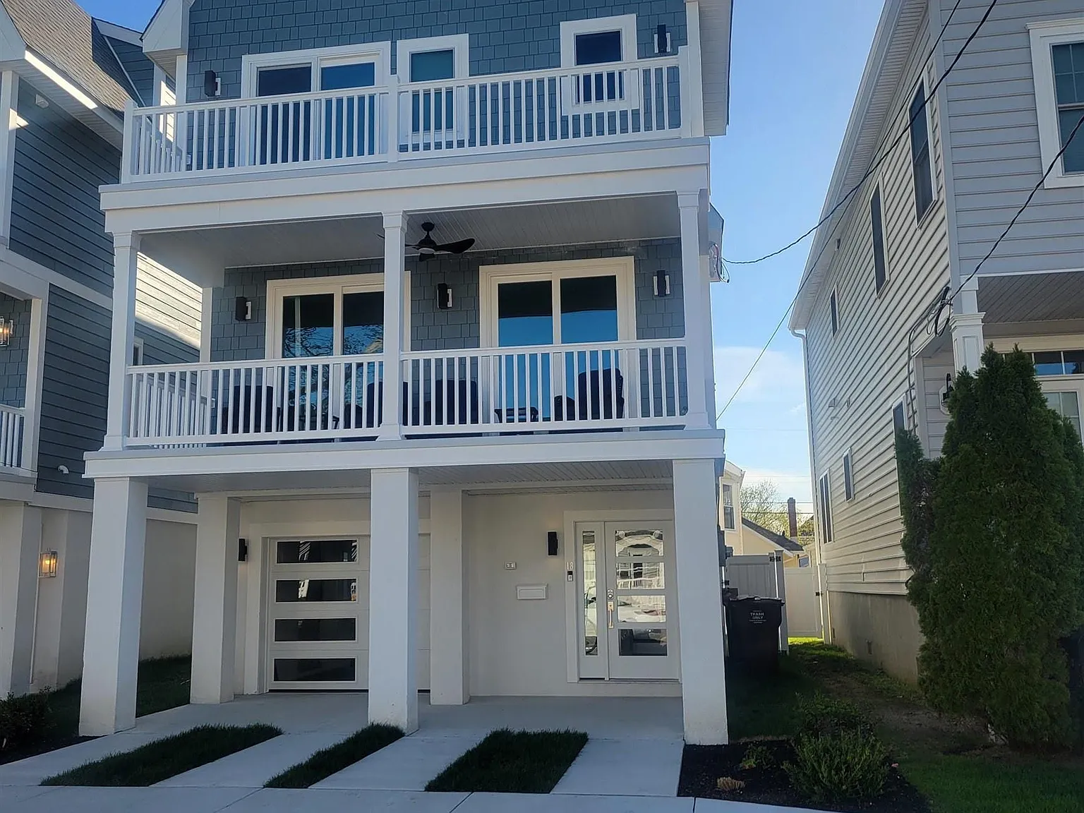 4 bed, 3.0 bath, $20,000 — Photo 2
