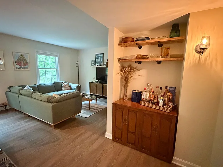 107 Georgetown Grn — Photo 14