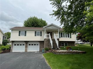 61 Ann Ln, Homer City, PA 15748