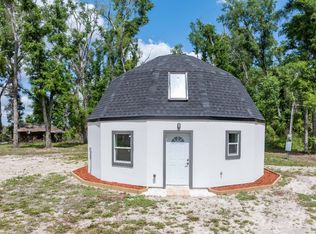 17297 181st Loop, Live Oak, FL 32060