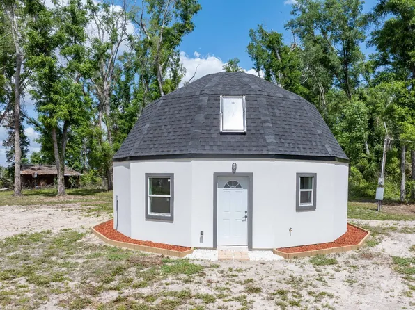 17297 181st Loop, Live Oak, FL 32060