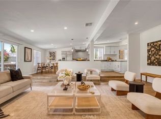 17941 Emelita St, Encino, CA 91316