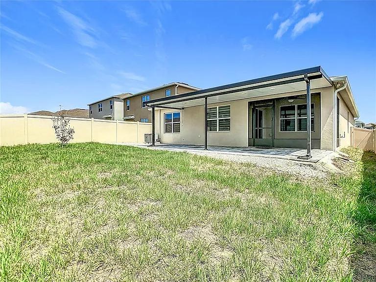 2000 Chickasaw Blvd — Photo 55