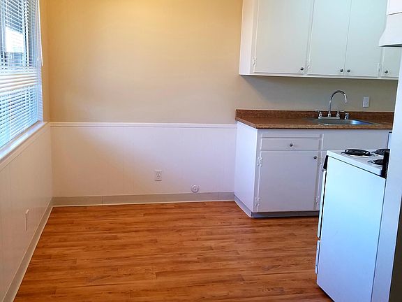 5th image of 1233 Pedro St APT 52