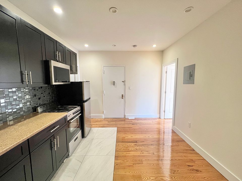 2nd image of 24 Rogers Ave #3K