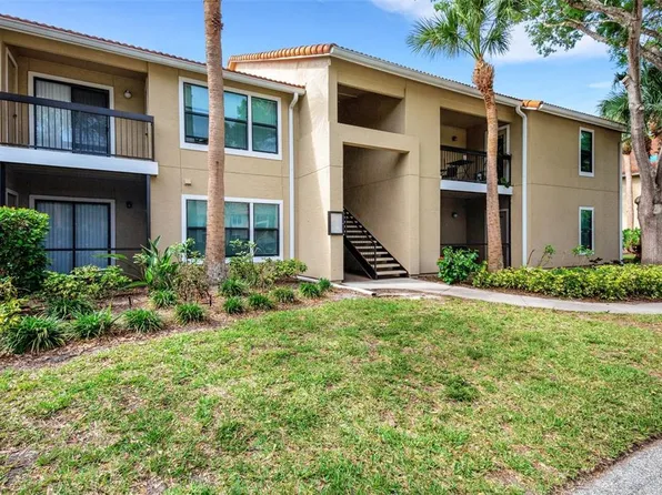 4033 Crockers Lake Blvd #16, Sarasota, FL 34238