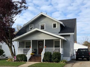 207 S Lakeview Ave, Sturgis, MI 49091
