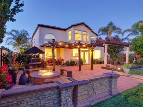 3500 W Island Ct, Elk Grove, CA 95758