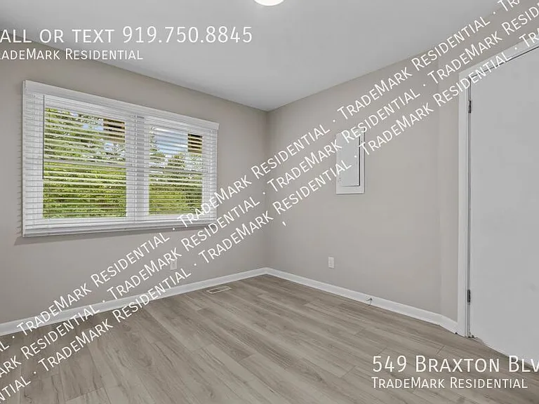 549 Braxton Blvd — Photo 9