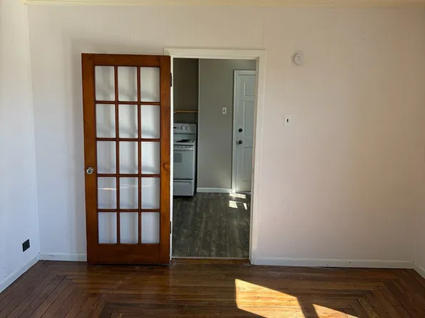 102 N Lehigh Ave #5, Frackville, PA 17931