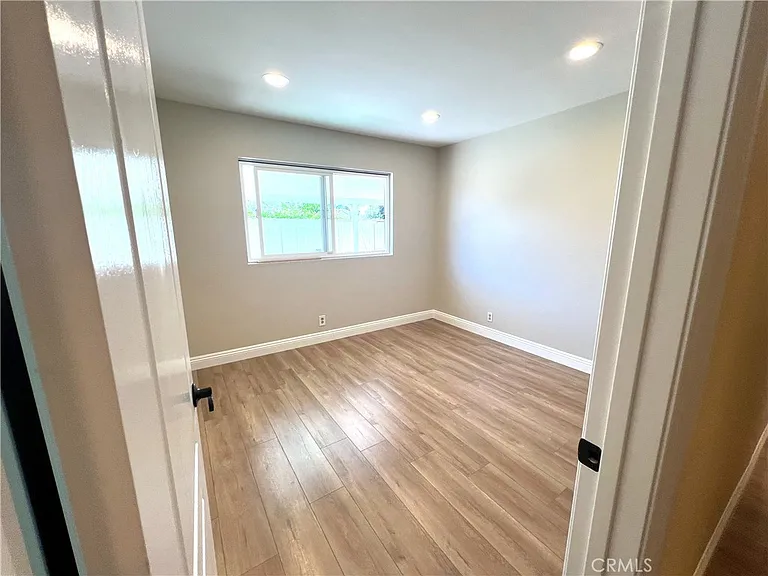 13252 Beach Terrace Dr — Photo 23