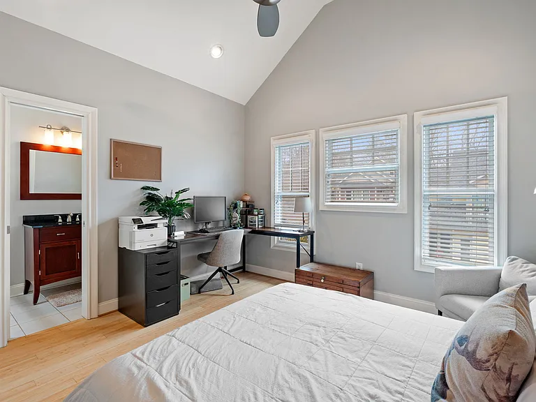 160 Park Pointe Cir #NA — Photo 39