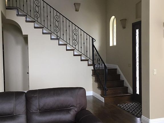 4th image of 477 Farallon Ave
