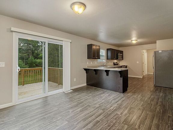 5th image of 7063 Primrose Ln