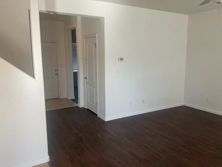 1734 Lark Dr NE — Photo 7