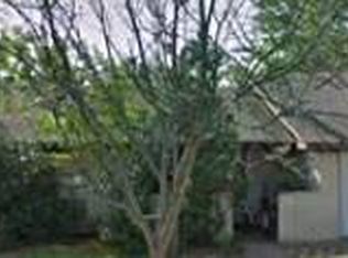 106 W Janis Dr, Georgetown, TX 78628