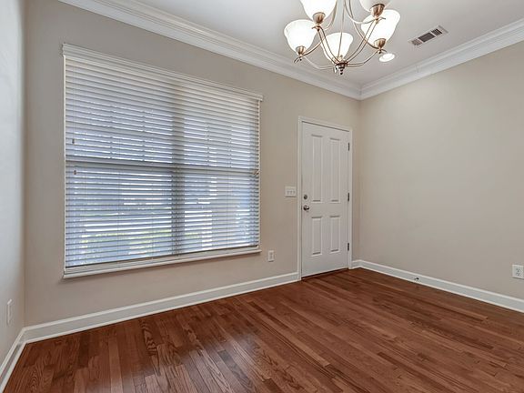 5th image of 7834 Kemberton Dr W