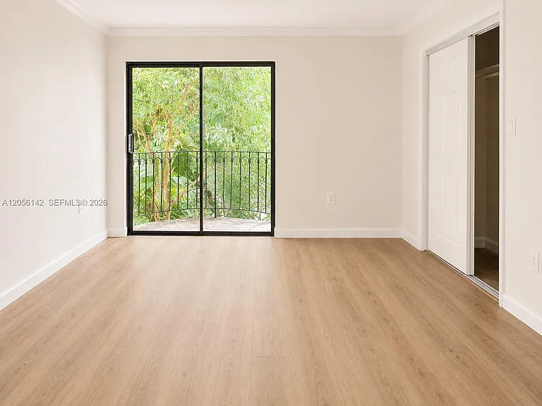 1607 NE 105th St #3-7 — Photo 15