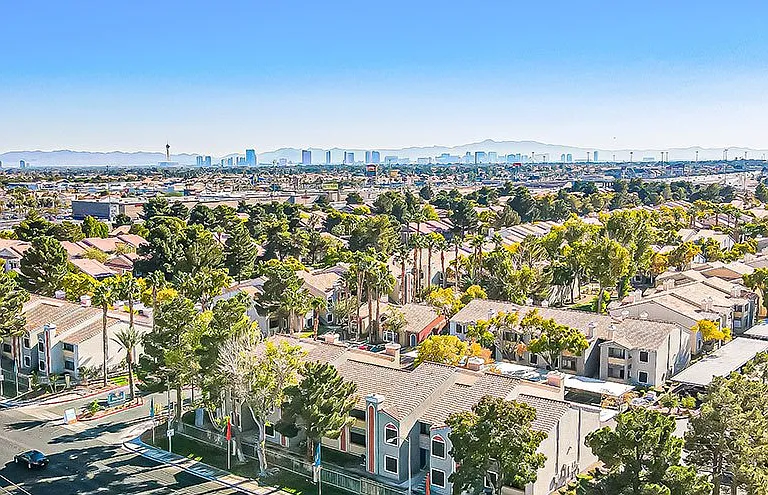Bella Solara Apartment Homes — Photo 46