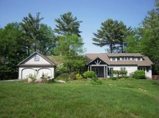 1907 Little Sunapee Rd, New London, NH 03257