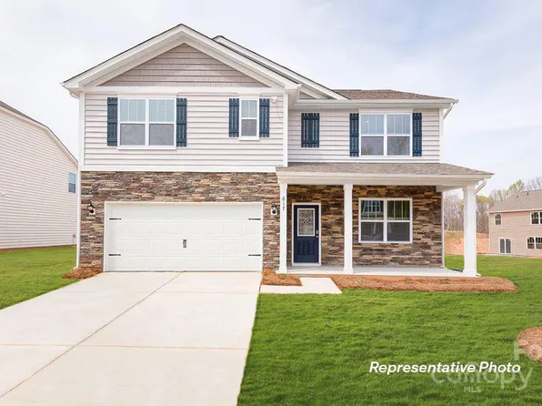 137 Mary Locke Way, Statesville, NC 28677