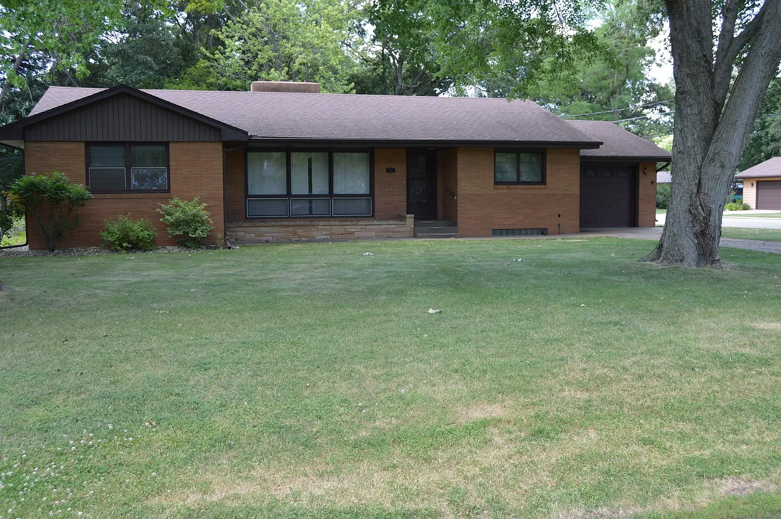46 Stanton Pl photo 1