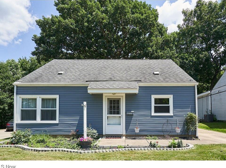 1st image of 2321 Suncrest Dr