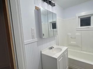 24 Summer St #2, Laconia, NH 03246