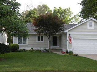 1866 Wilder St, Haslett, MI 48840