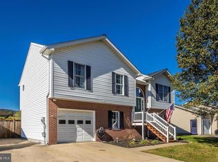 107 Emmitsburg Rd, Thurmont, MD 21788