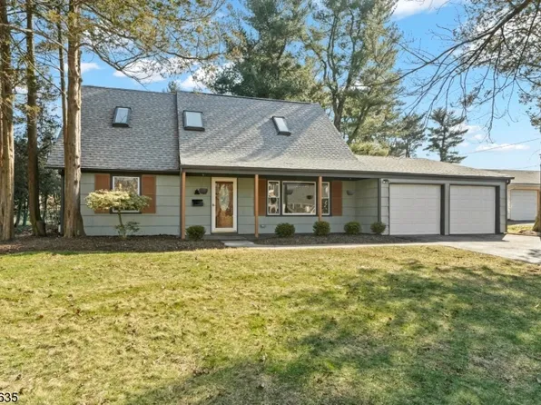 13 Lilac Ln, Franklin Twp., NJ 08873