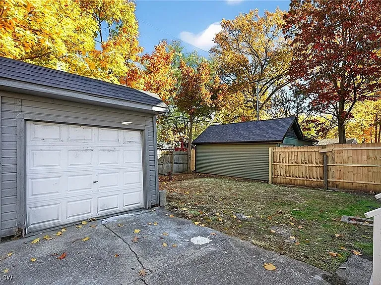 11209 Continental Ave — Photo 6