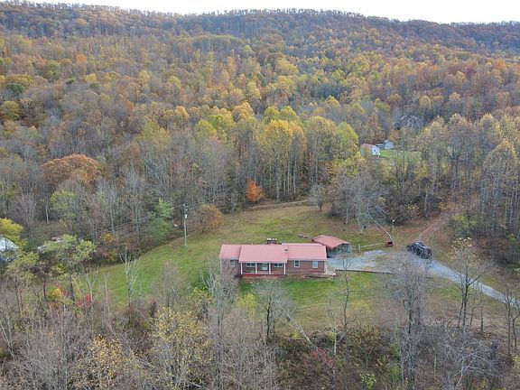 5th image of 179 Fowler St