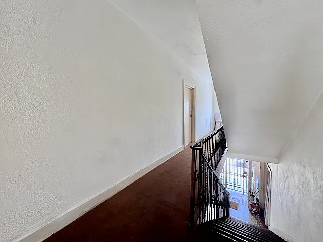 1140 E 1st St #6 — Photo 9