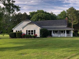 102 Water Oaks Dr, Clinton, MS 39056