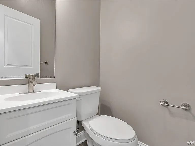 251 Main St #404 — Photo 24