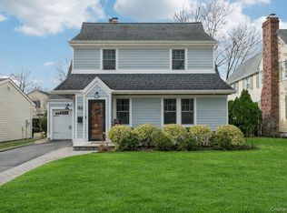 82 Adams Street, Garden City, NY 11530