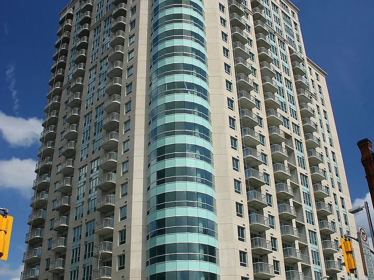 200 Rideau St #1002 — Photo 1