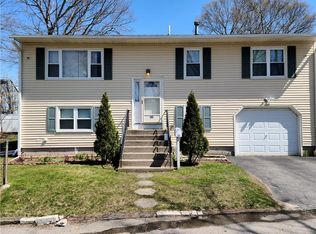 142 Autumn St, Cranston, RI 02910